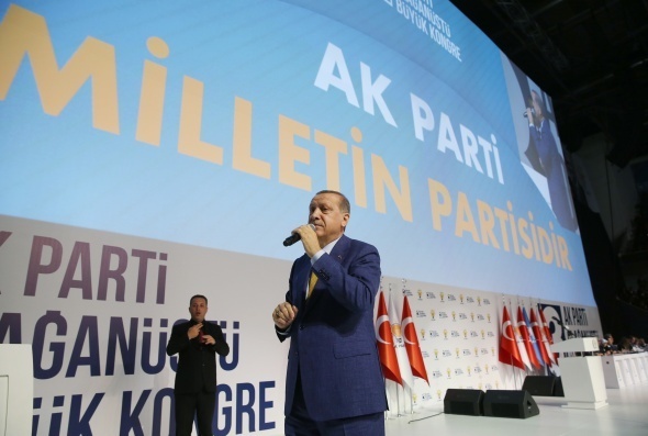 Erdoğan besmele ve Fatiha ile geri döndü