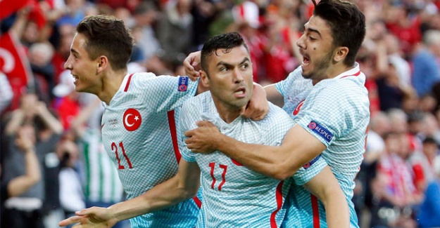 Arda'dan sonra Burak Yılmaz: Ben de bırakıyorum!