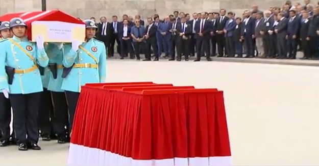 AK Parti Gaziantep Milletvekili Abdükadir Yüksel için TBMM’de tören düzenlendi