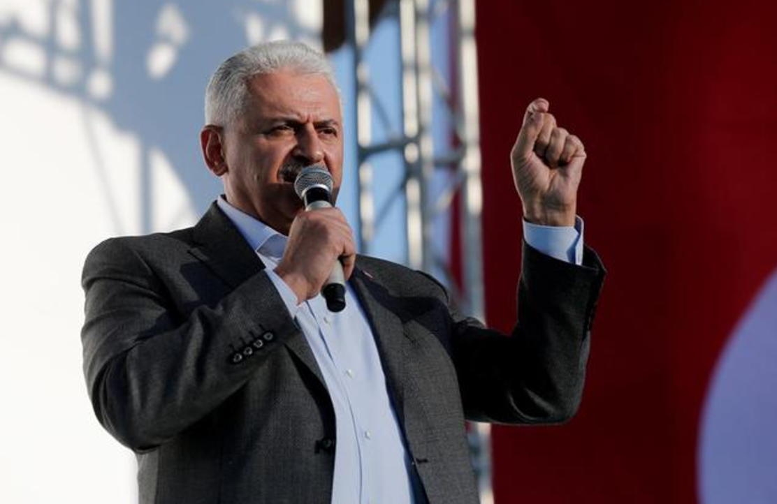 Başbakan Yıldırım, töreni terk eden Kocaoğlu'na kürsüden cevap verdi: Aziz Başkan’ın şekeri var