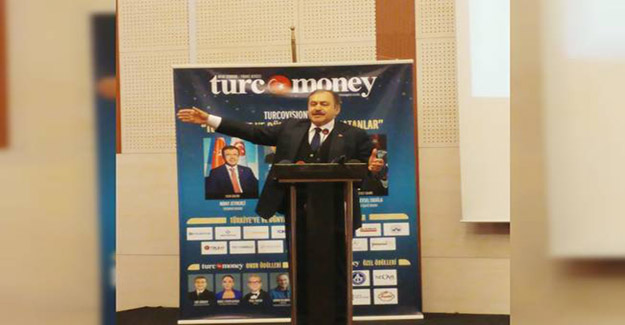Bakan Eroğlu’na “Yılın Devlet Adamı” ödülü