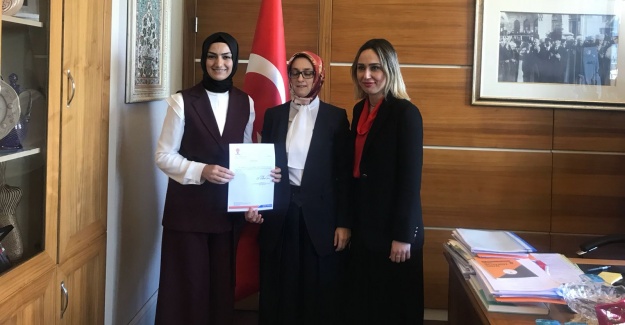AK Parti İzmir Kadın Kolları Başkanlığı'na atanan isim belli oldu