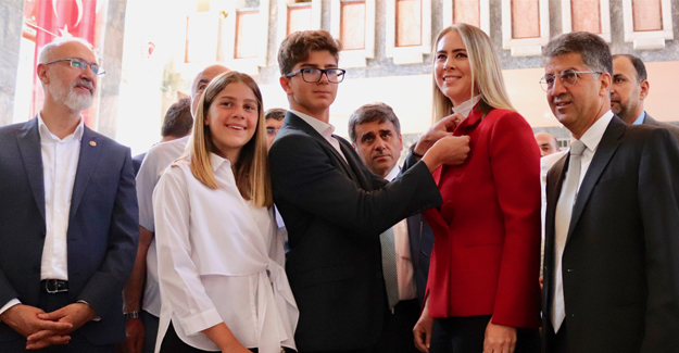 Ceyda Bölünmez Çankırı, TBMM’ye kaydını yaptırdı