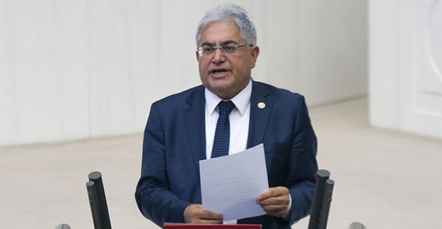 CHP'li milletvekili dördüncü denemede yemin edebildi