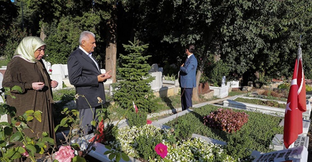 TBMM Başkanı Yıldırım, aile kabristanını ziyaret etti