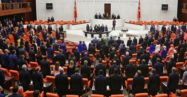 Irak-Suriye tezkeresi Meclis'e sunuldu