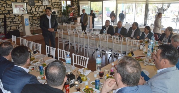 Başkan Acar’dan meclis üyelerine teşekkür