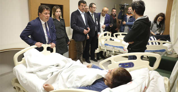 Zeybekci'den Down sendromlulara geçmiş olsun ziyareti