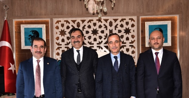 AK Parti’li Kiler: “Ahlat, bölgede yıldızı parlayan bir ilçe olacak”