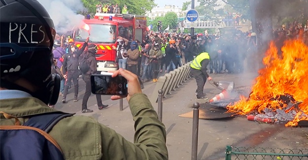 Paris'te olaylı 1 Mayıs: 25 yaralı, 222 gözaltı