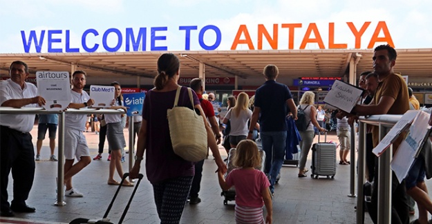 96 bin turistle tüm zamanların rekoru kırıldı