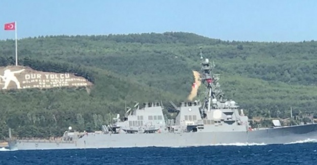 Amerikan savaş gemisi Çanakkale Boğazı'ndan geçti