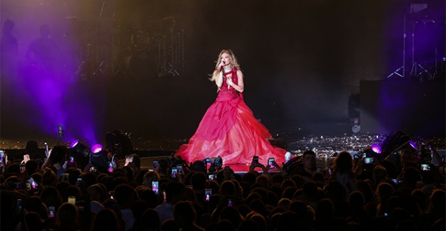 Antalya'da Jennifer Lopez fırtınası esti