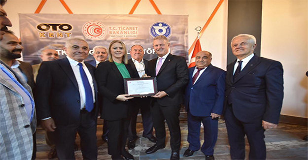 AK Partili Ceyda Bölünmez Çankırı, galerici esnafın heyecanını paylaştı