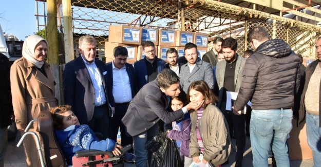 AK Parti Adana İl Başkanlığı’ndan Elazığ’a yardım tırı