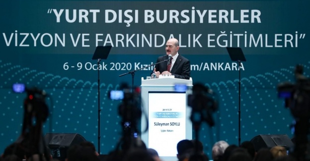 İçişleri Bakanı Soylu: “İdlib’den 300 bini aşkın insan son 1 ayda yerinden edildi”