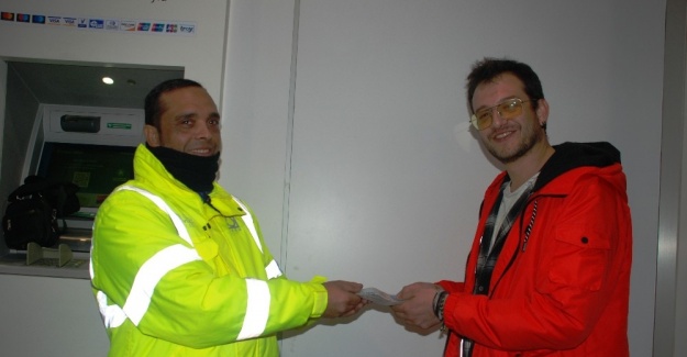 İzmir’de belediye personelinden örnek davranış