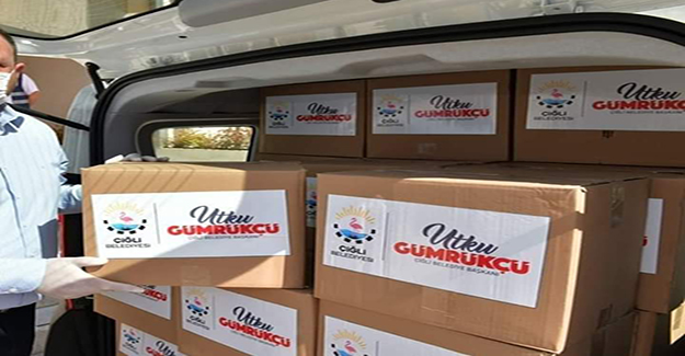 AK Parti Çiğli İlçe Başkanı Sedat Karatekin, bu fotoğrafa tepki gösterdi