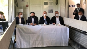 2 bakan afet için Bursa'da