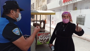 İkinci kez maske kuralını ihlal eden kadından polise pişkin sözler