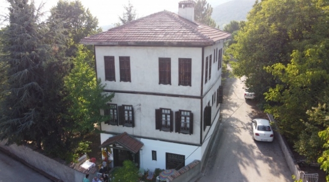 Safranbolu'da 130 yıllık tarihi konağa ‘En İyi Korunan Ev' plaketi