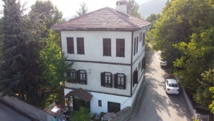 Safranbolu'da 130 yıllık tarihi konağa ‘En İyi Korunan Ev' plaketi