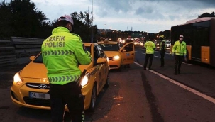 Koronavirüs denetimlerinde yüzlerce ulaşım aracı ve iş yerine ceza