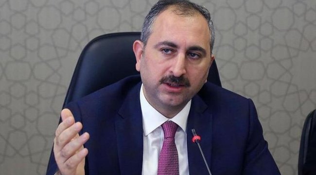 Adalet Bakanı Gül'den yeni anayasa paylaşımı