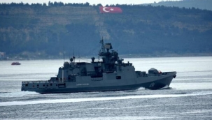 Rus gemisi Çanakkale Boğazı'ndan geçti