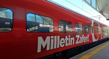 15 Temmuz Demokrasi ve Milli Birlik Treni Eskişehir’de ilk yolcularını indirdi