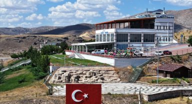 Başkan Çolakbayrakdar:
