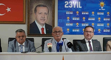 AK Parti Genel Başkan Yardımcısı Yılmaz'dan CHP'li belediyelere eleştiri