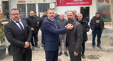 İYİ Parti Gerger ilçe teşkilatı istifa edip MHP'ye geçti