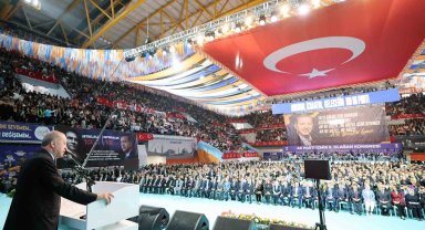 Cumhurbaşkanı Erdoğan: İzmir, şehri yönetenlerin umurunda değil