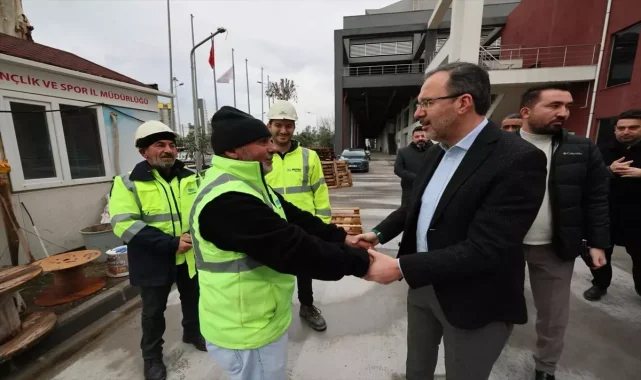 Mehmet Kasapoğlu: İzmir'e bir ilki daha yaşatmaktan çok mutluyuz