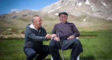 Eski Bakan Mevlut Çavuşoğlu'nun acı günü
