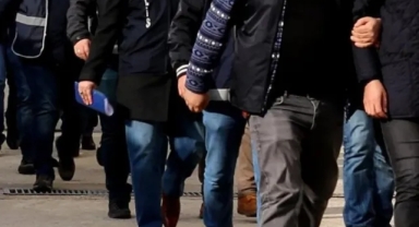 İzmir’de rüşvet operasyonu: 12 tutuklama