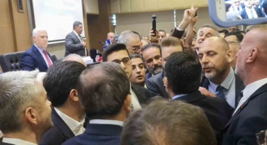 Bursa Büyükşehir Meclisi’nde tansiyon yükseldi