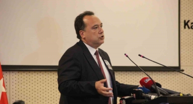 Manisa Büyükşehir Belediyesi'nin yeni başkanı Besim Dutlulu oldu