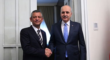 TBMM Başkanı Kurtulmuş, CHP Genel Başkanı Özel’i ziyaret etti