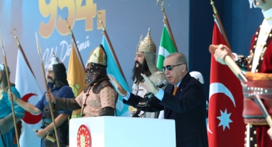 Cumhurbaşkanı Erdoğan: Yönünü Ankara’ya ve Şam’a dönenler kazanacak