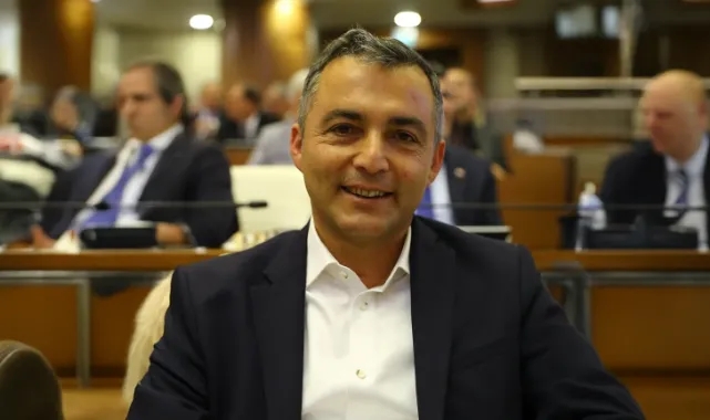 Manavgat Belediye Başkanı Niyazi Nefi Kara, CHP’den istifa etti