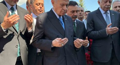 MHP Genel Başkanı Bahçeli, Ülkücü Şehitler Anıtı'nı ziyaret etti
