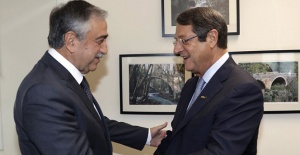 Kıbrıslı liderler yeniden bir arada