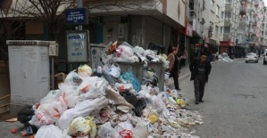 İzmir’i çöplüğe çeviren grev bitti