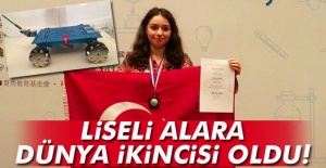 Lise öğrencisi dünya ikincisi oldu