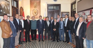 MHP’li vekillerin referandum çalışması