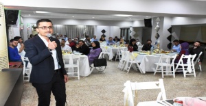 AK Parti Gençliği Ahde Vefa Yemeğinde Buluştu