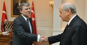 Bahçeli'den Abdullah Gül'e eleştiri!