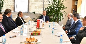 Başkan Kocaoğlu, ESİAD’ın yeni yönetimiyle bir araya geldi
